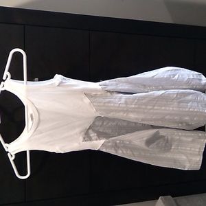 Jottum girls size 10 summer sleeveless dress grey and white